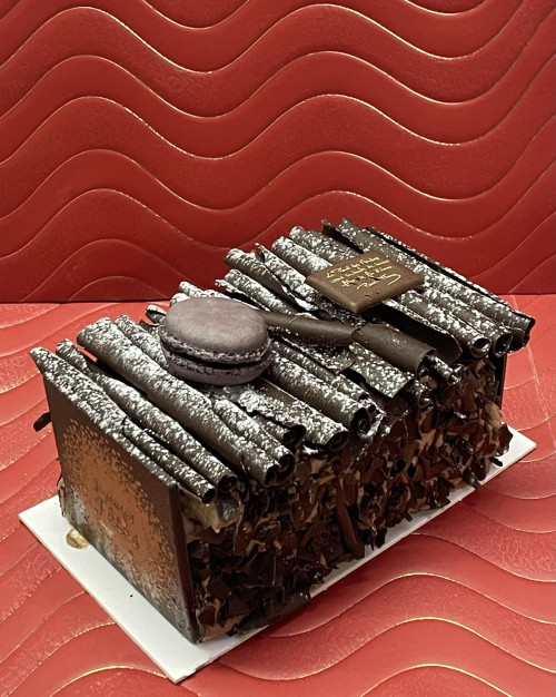 Bûche Merveilleux chocolat 4 Personnes